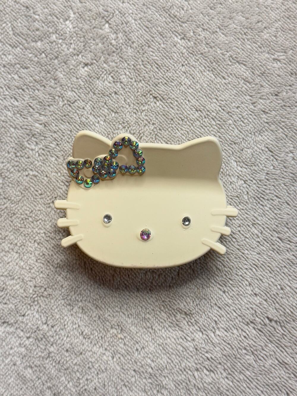 Large hello kitty hair claw clip matte cream with rhinestone accent